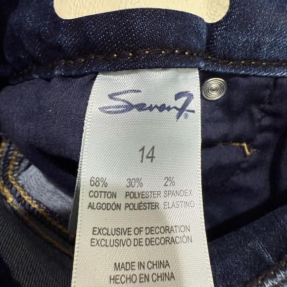 Seven7 Navy Blue Denim Shorts - Picture 4 of 4